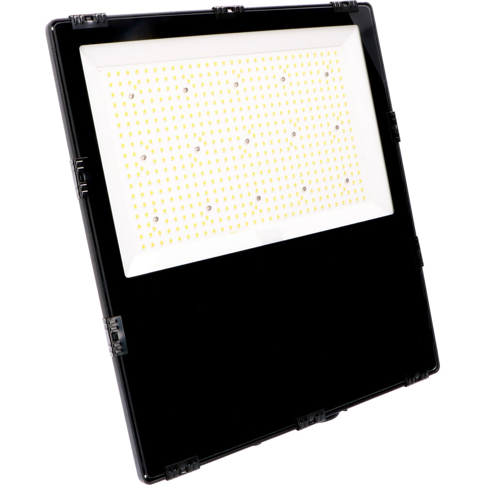 Strahler 200W 32000lm 4000K IP66 CREE LED Sosen Netzteil schwarz
