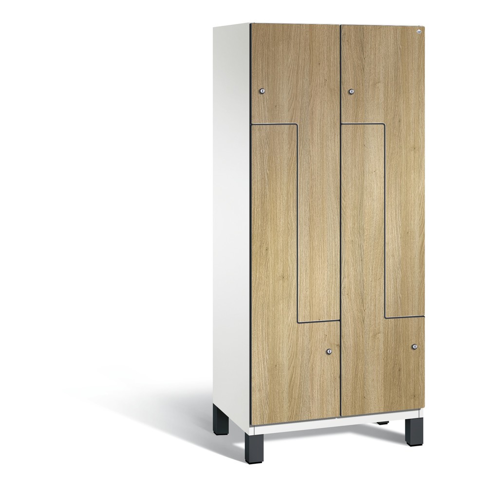 C+P Z-Garderobenschrank Cambio, 2 Abteile, Abteilbreite 400 mm, HxBxT 1980x800x525 mm, RAL 9016 Verkehrsweiß, Dekor Eiche Sereno, Füße