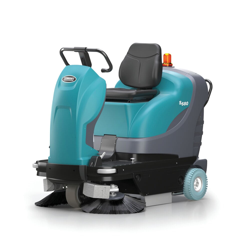 Tennant® Aufsitz-Kehr-Saugmaschine S680