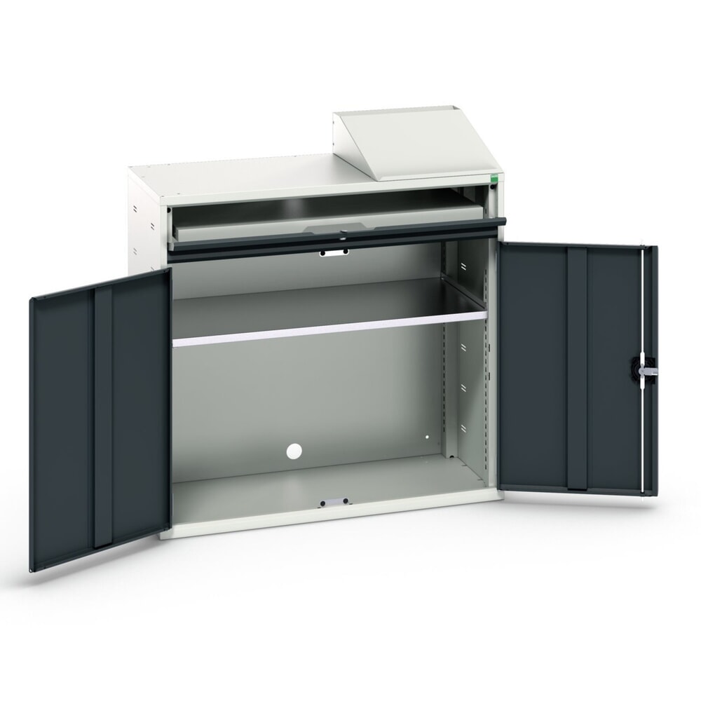 bott verso Computerschrank, mit 1 Fachboden und 1 Tablar, BxTxH: 1050 x 550 x 1130 mm