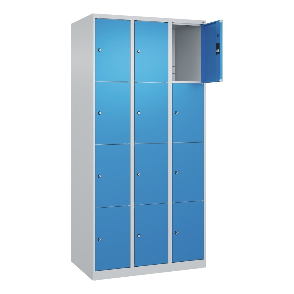 C+P Schliessfachschrank Classic PLUS, 3 Abteile, HxBxT 1.850 x 900 x 500 mm, lichtgrau, lichtblau, 12 Fächer, Zylinderschloss