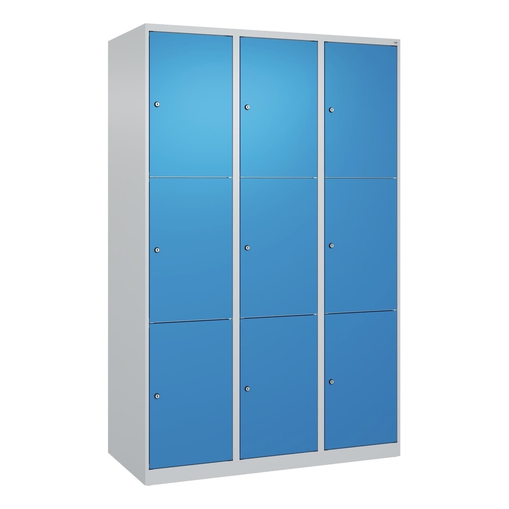 C+P Schliessfachschrank Classic PLUS, 3 Abteile, HxBxT 1.850 x 1.200 x 500 mm, lichtgrau, lichtgrau, 9 Fächer, Zylinderschloss