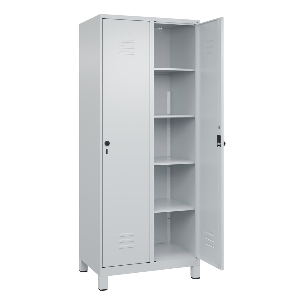 C+P Wäsche-Spind Classic PLUS, Füße, 2 Abteile, HxBxT 1.950 x 800 x 500 mm, lichtgrau, lichtgrau, für Vorhängeschloss, ohne Mitteltrennwand