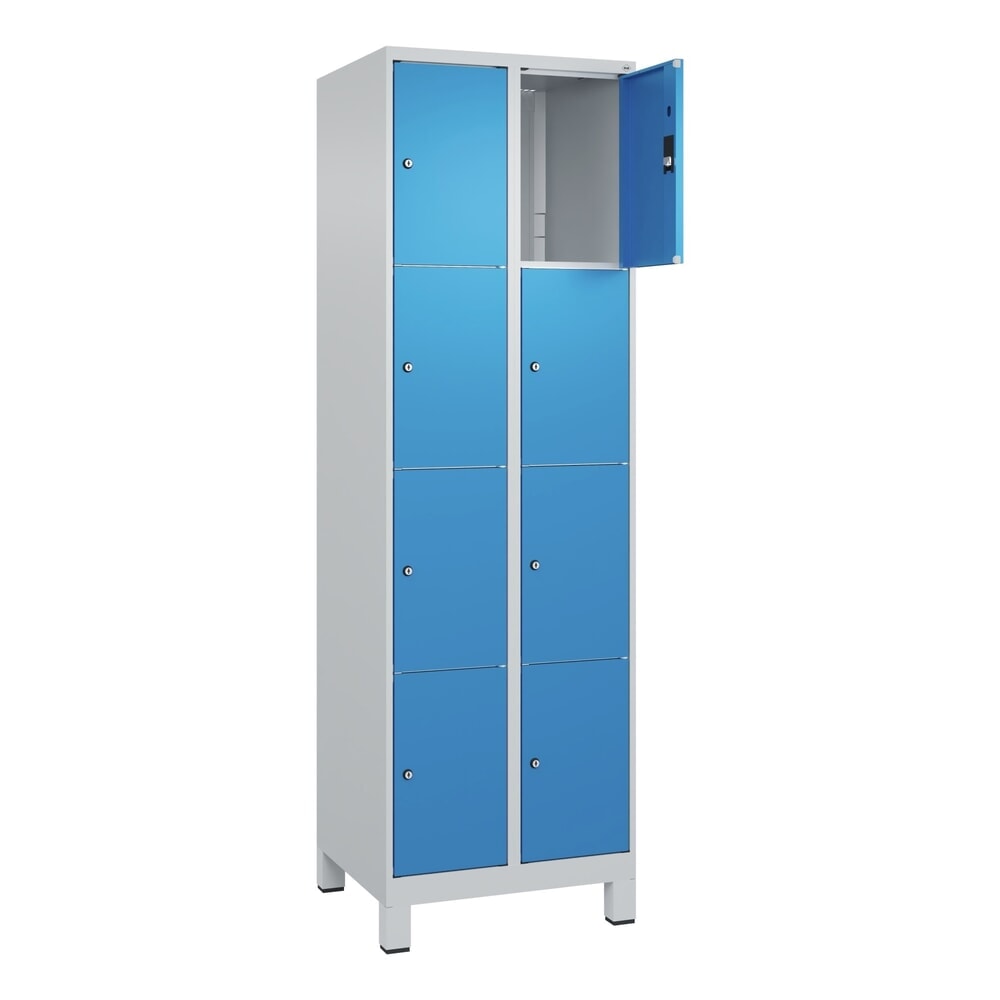 C+P Schliessfachschrank Classic PLUS, Füsse, 2 Abteile, HxBxT 1.950 x 600 x 500 mm, lichtgrau, lichtblau, 8 Fächer, Zylinderschloss