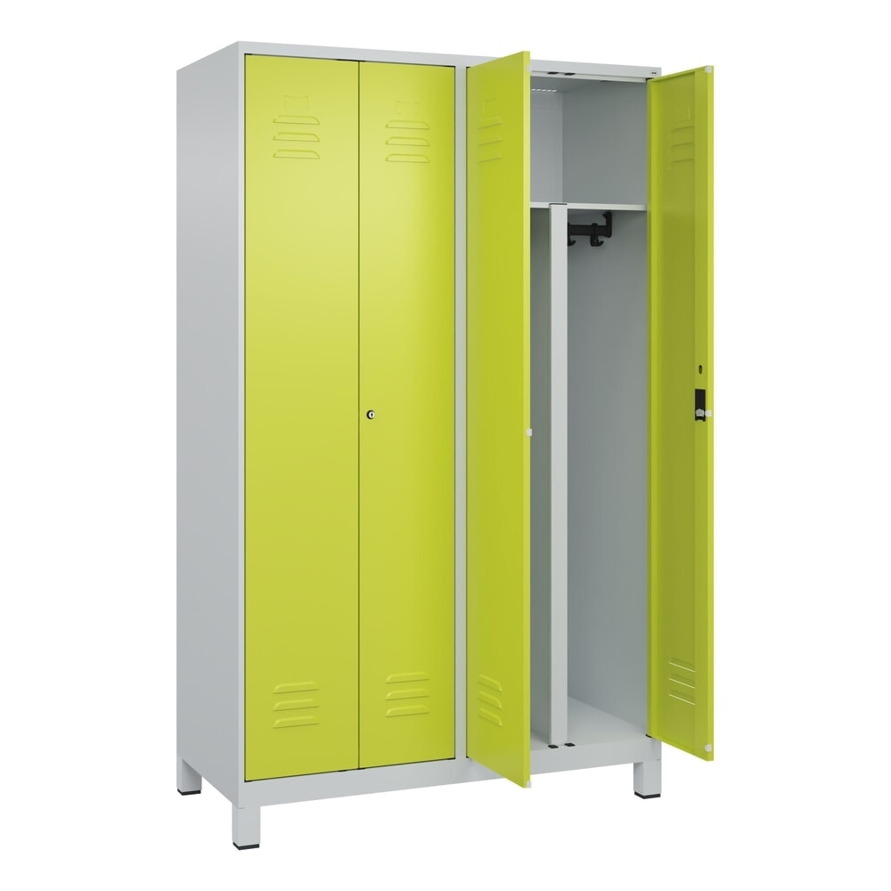 C+P PSA Doppel-Spind Classic PLUS, Füsse, 4 Abteile, HxBxT 1.950 x 1.200 x 500 mm, lichtgrau, clowngrün, Zylinderschloss