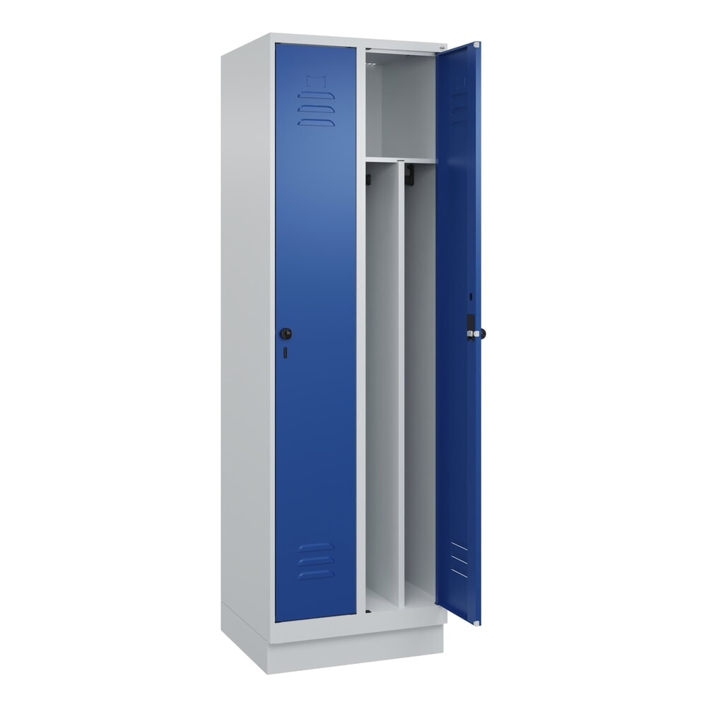C+P Spind Classic PLUS, Sockel, 2 Abteile, HxBxT 1.950 x 600 x 500 mm, lichtgrau, enzianblau, für Vorhängeschloss, mit Mitteltrennwand