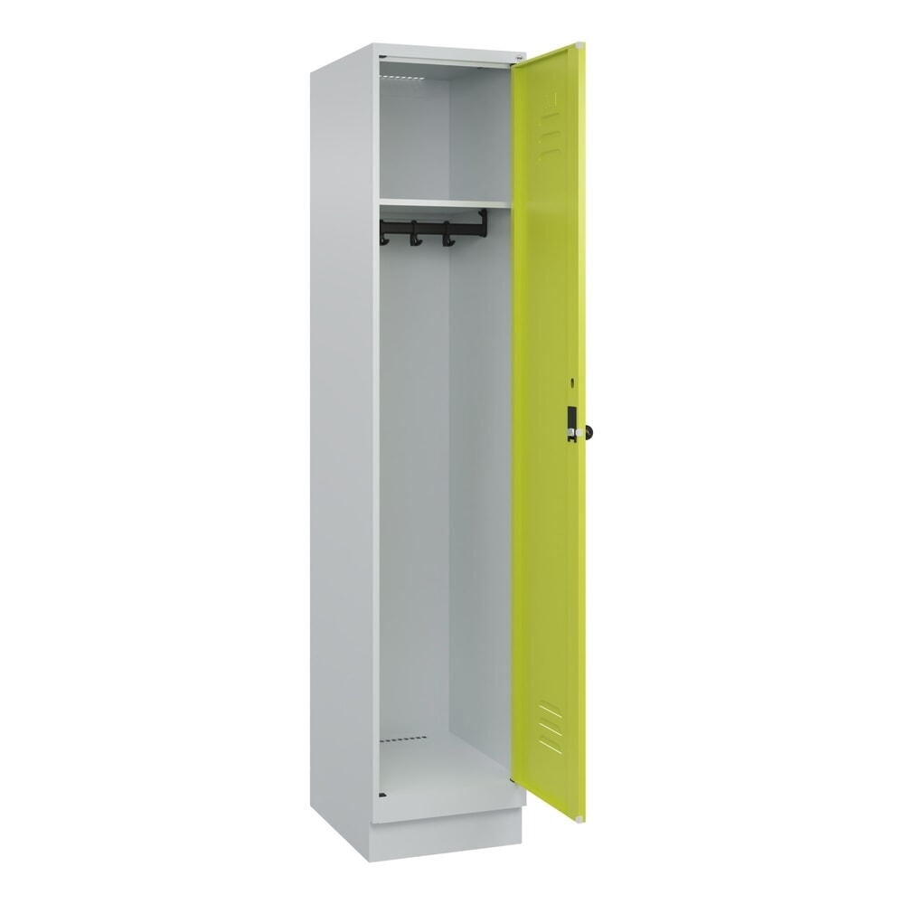 C+P Spind Classic PLUS, Sockel, 1 Abteil, HxBxT 1.950 x 400 x 500 mm, lichtgrau, clowngrün, für Vorhängeschloss, ohne Mitteltrennwand