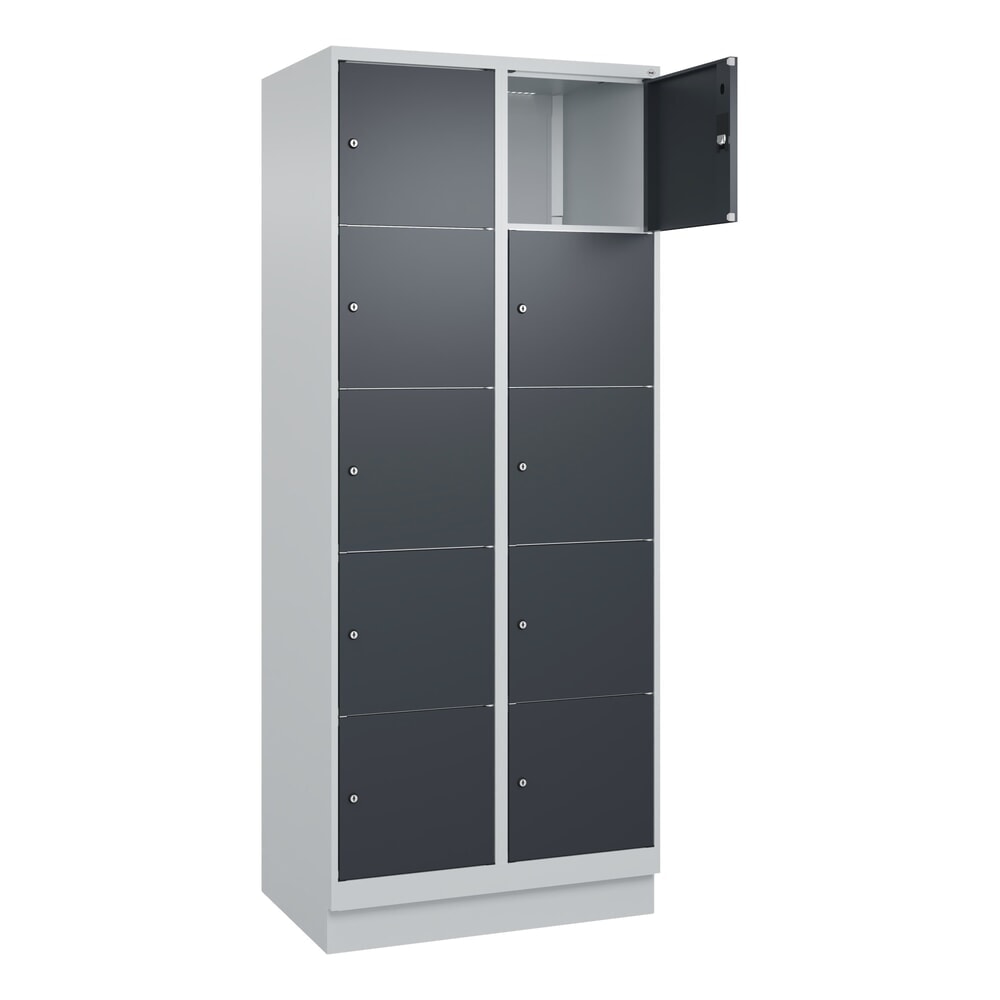 C+P Schliessfachschrank Classic PLUS, Sockel, 2 Abteile, HxBxT 1.950 x 800 x 500 mm, lichtgrau, anthrazitgrau, 10 Fächer, Zylinderschloss