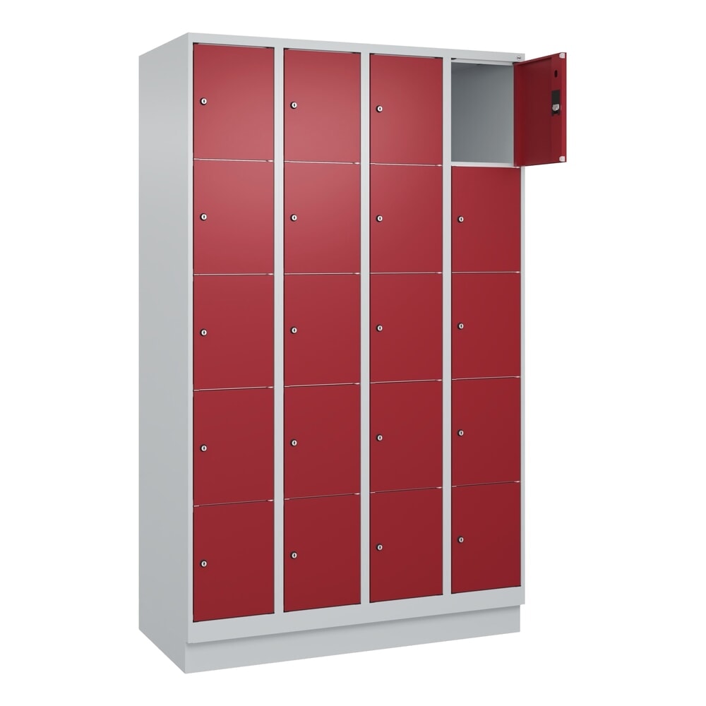 C+P Schliessfachschrank Classic PLUS, Sockel, 4 Abteile, HxBxT 1.950 x 1.200 x 500 mm, lichtgrau, rubinrot, 20 Fächer, Zylinderschloss