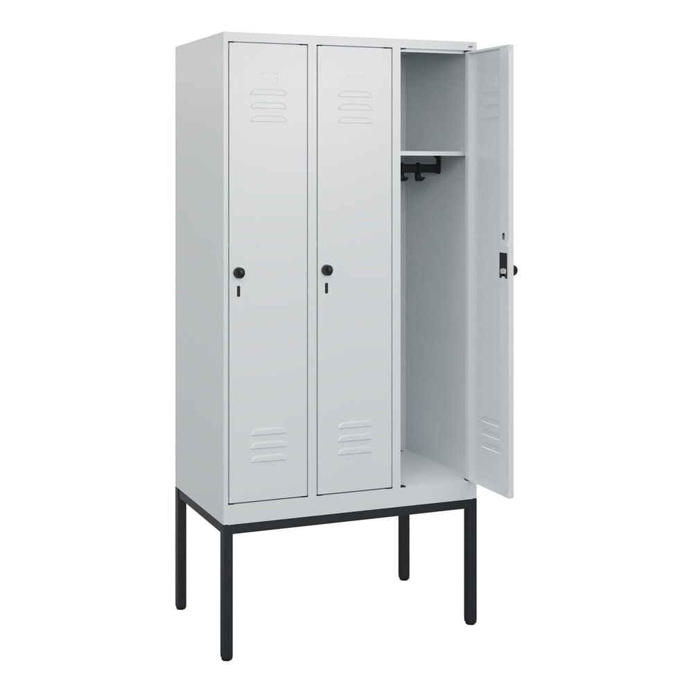 C+P Spind Classic PLUS, Gestell, 3 Abteile, HxBxT 1.950 x 900 x 500 mm, lichtgrau, lichtgrau, für Vorhängeschloss, ohne Mitteltrennwand