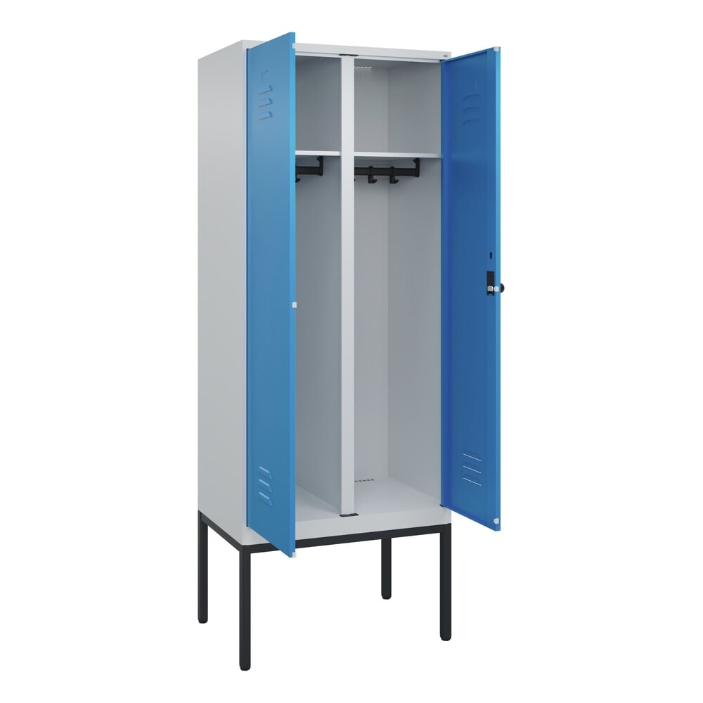C+P Schwarz-Weiss-Spind Classic PLUS, Gestell, 2 Abteile, HxBxT 2.120 x 800 x 500 mm, lichtgrau, lichtblau, für Vorhängeschloss