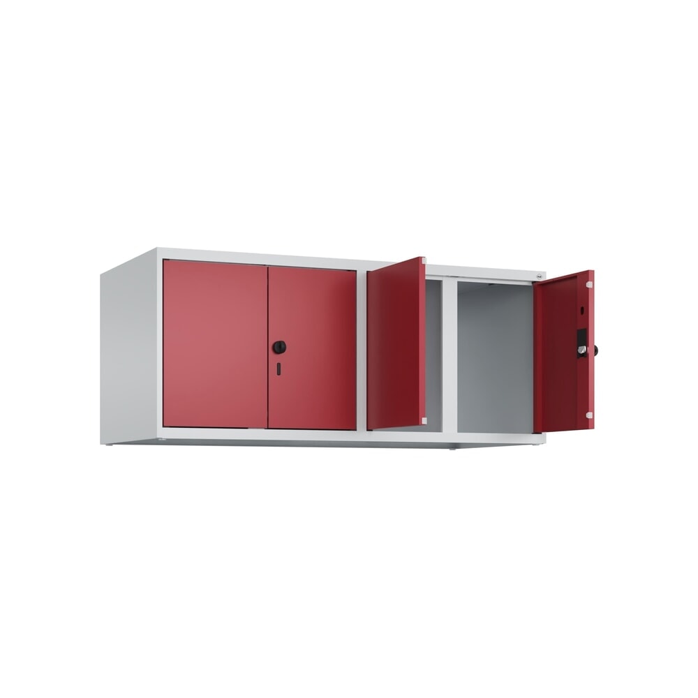 C+P Aufsatzschrank für Kleiderspind Serie Classic PLUS, 4 Abteile Breite 300 mm, lichtgrau, rubinrot, für Vorhängeschloss