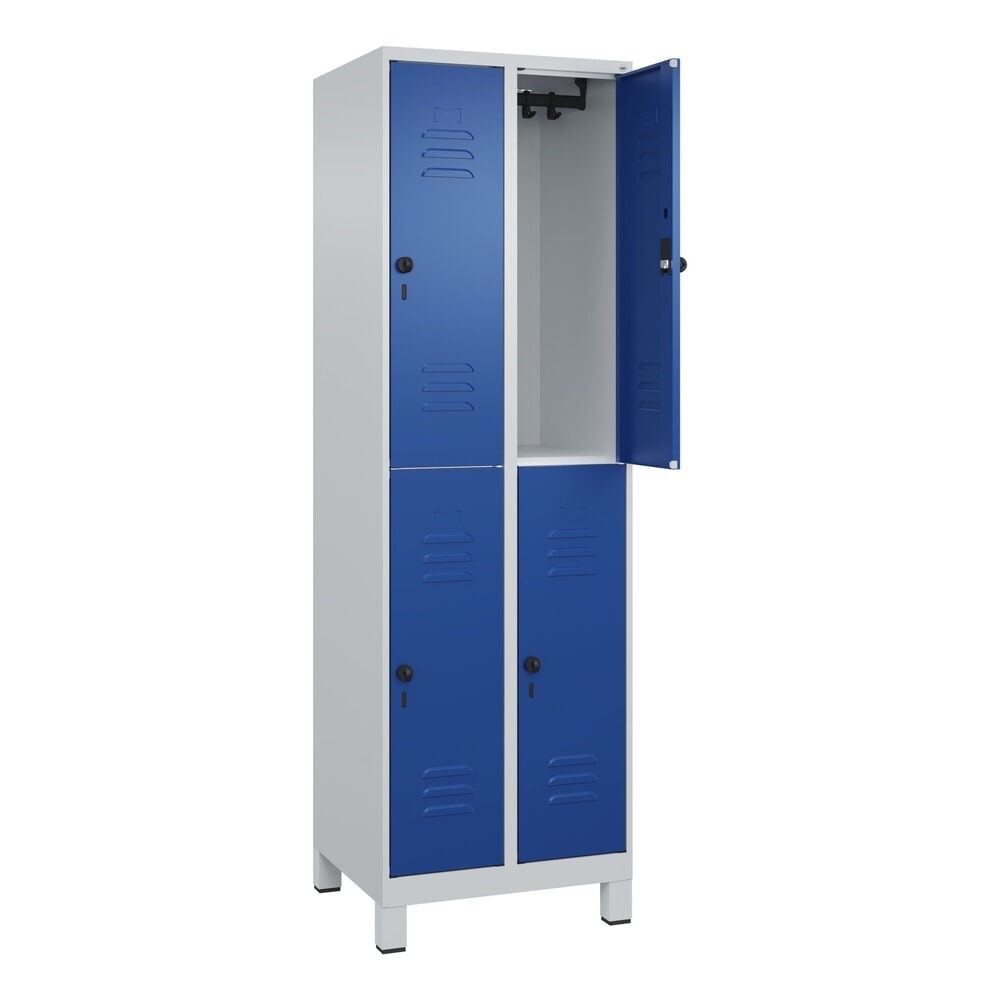 C+P Doppelstock-Spind Classic PLUS, Füsse, 2 Abteile, HxBxT 1.950 x 600 x 500 mm, lichtgrau, enzianblau, 4 Fächer, für Vorhängeschloss