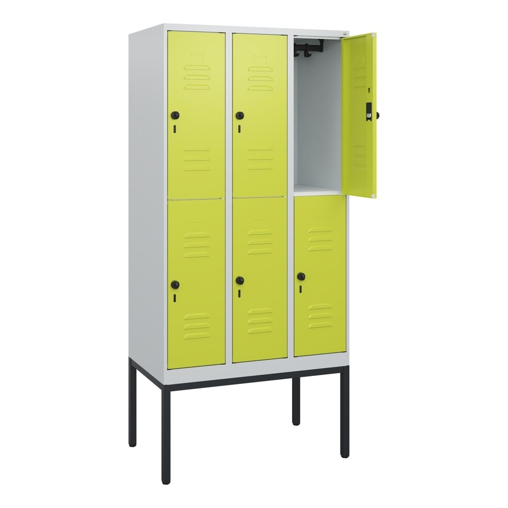 C+P Doppelstock-Spind Classic PLUS, Gestell, 3 Abteile, HxBxT 1.950 x 900 x 500 mm, lichtgrau, clowngrün, für Vorhängeschloss, 6 Fächer