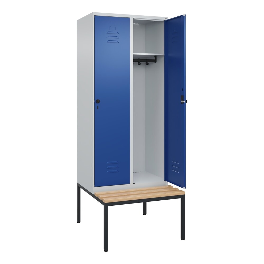 C+P Spind Classic PLUS, 2 Abteile, HxBxT 2.120 x 800 x 815 mm, für Vorhängeschloss, untergebaute Bank aus Buche, lichtgrau, enzianblau