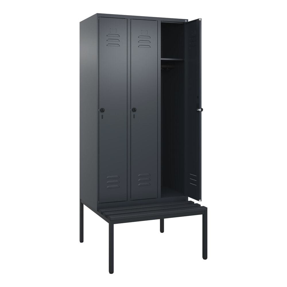C+P Spind Classic PLUS, 3 Abteile, HxBxT 2.120 x 900 x 815 mm, für Vorhängeschloss, untergebaute Bank aus Kunststoff, anthrazitgrau, anthrazitgrau