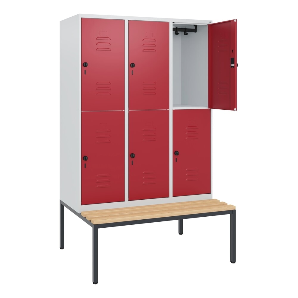 C+P Doppelstock-Spind Classic PLUS, 3 Abteile, HxBxT 1.950 x 1.200 x 815 mm, für Vorhängeschloss, untergebaute Bank aus Buche, lichtgrau, rubinrot