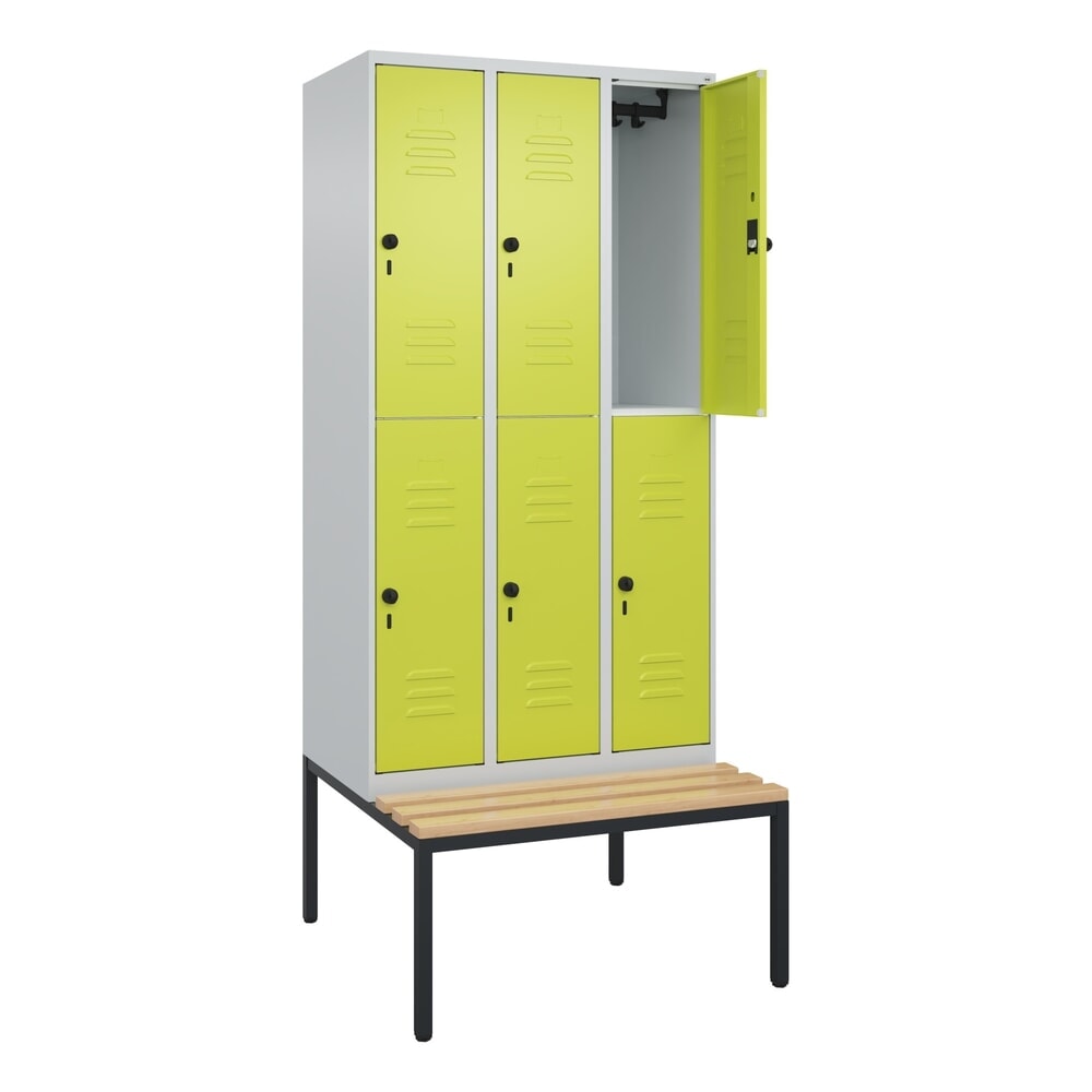 C+P Doppelstock-Spind Classic PLUS, 3 Abteile, HxBxT 2.120 x 900 x 815 mm, für Vorhängeschloss, untergebaute Bank aus Buche, lichtgrau, clowngrün
