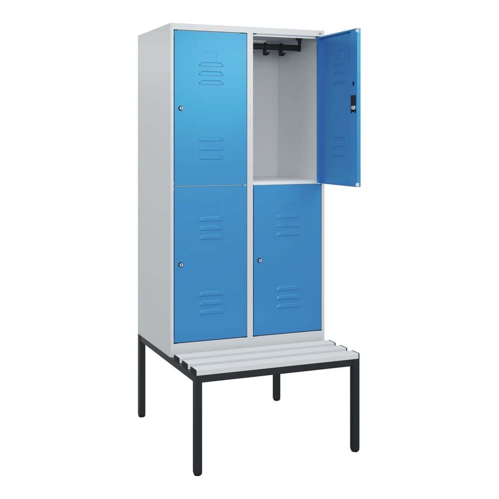 C+P Doppelstock-Spind Classic PLUS, 2 Abteile, HxBxT 1.950 x 800 x 815 mm, Zylinderschloss, untergebaute Bank aus Kunststoff, lichtgrau, lichtblau