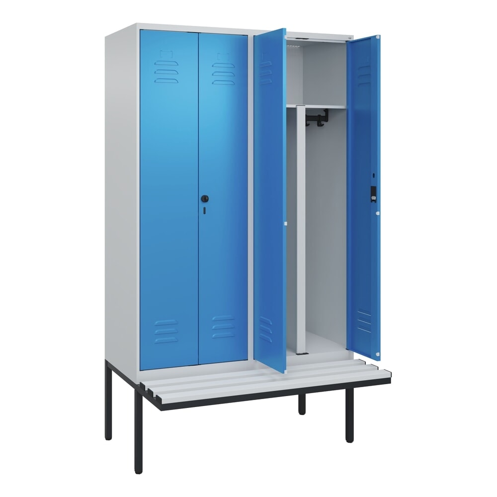 C+P PSA Doppel-Spind Classic PLUS, 4 Abteile, HxBxT 2.120 x 1.200 x 815 mm, Zylinderschloss, auskragende Bank aus Kunststoff, lichtgrau, lichtblau