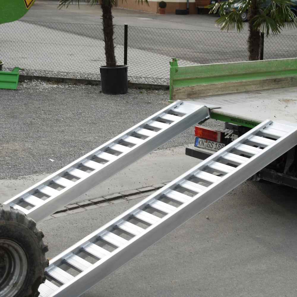 Altec Verladeschienen AVS mit Sprossen, ohne Rand, Tragkraft/Paar 1.090 kg, LxB 3.060 x 245 mm