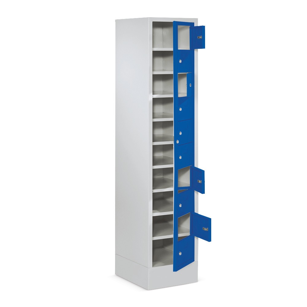 PAVOY Schliessfachschrank mit Zentraltür, 1 x 10 Fächer, HxBxT 1.850 x 400 x 500 mm, mit Sockel, rubinrot, lichtgrau