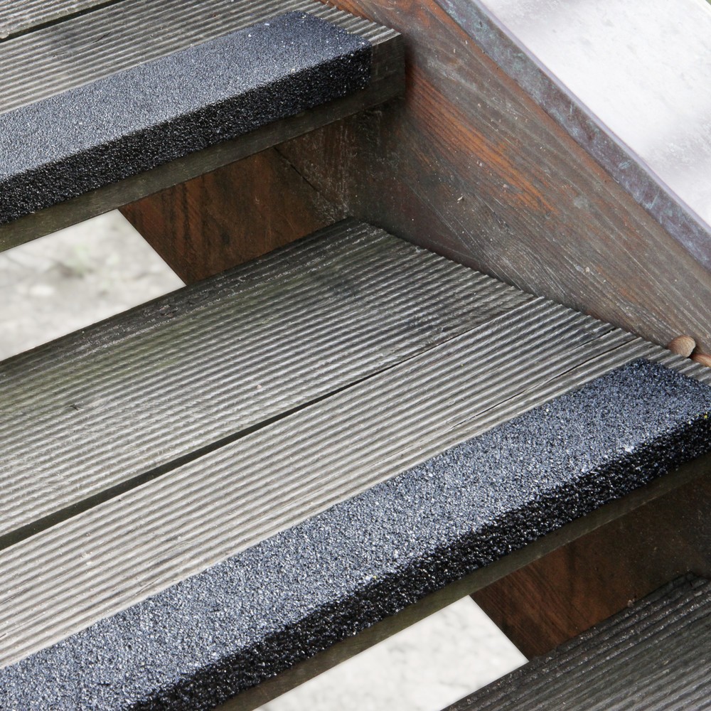 Mehlhose Treppenkantenprofil aus GFK Extra Stark, schwarz, Länge 2.500 mm