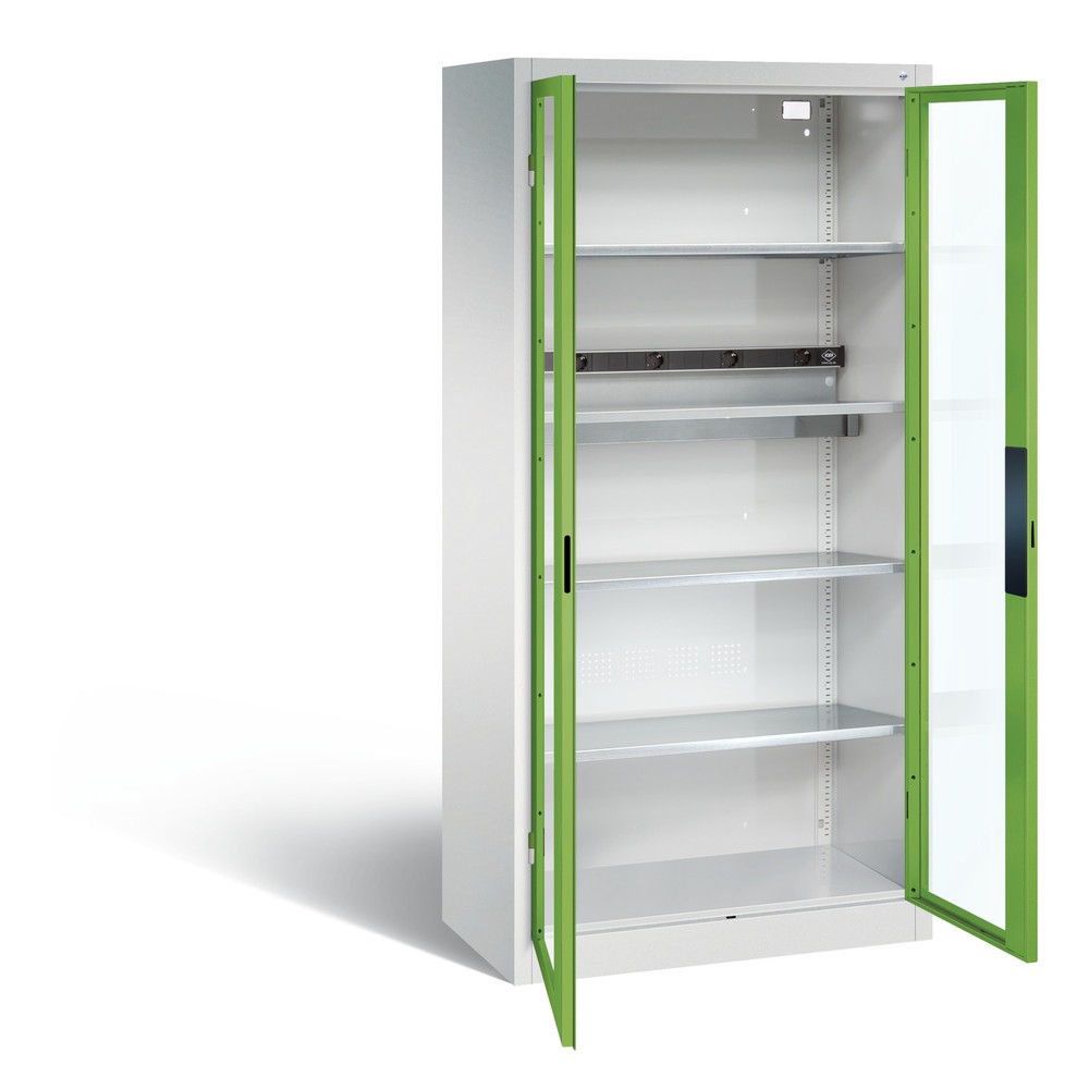 C+P Akku-Ladeschrank Serie 89, 1 Elektro-Einlegeboden, 5-fach-Steckdosenleiste, 3 m Zuleitung, Sichtfenster, lichtgrau/viridingrün