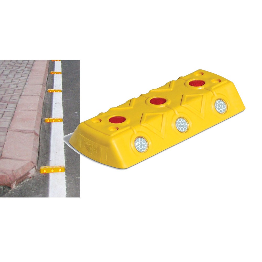 Fahrbahnmarkierungsknopf aus PP, HxBxT 32 x 220 x 100 mm